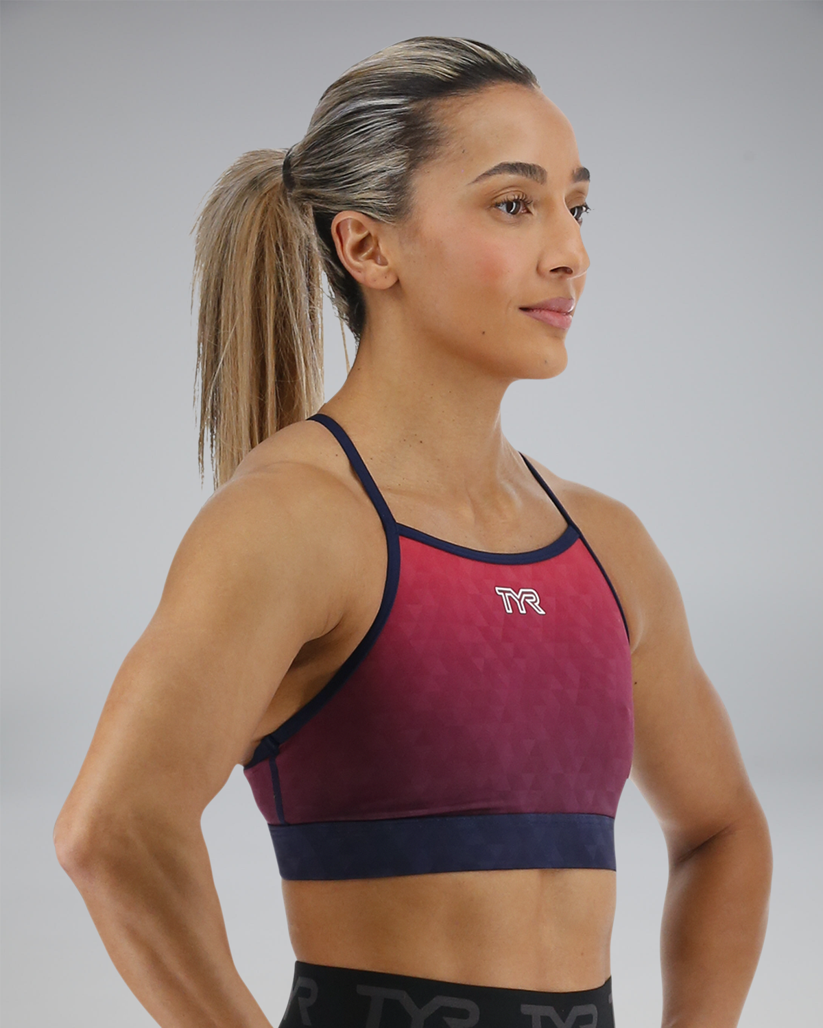Product image for 611 Red/Multi