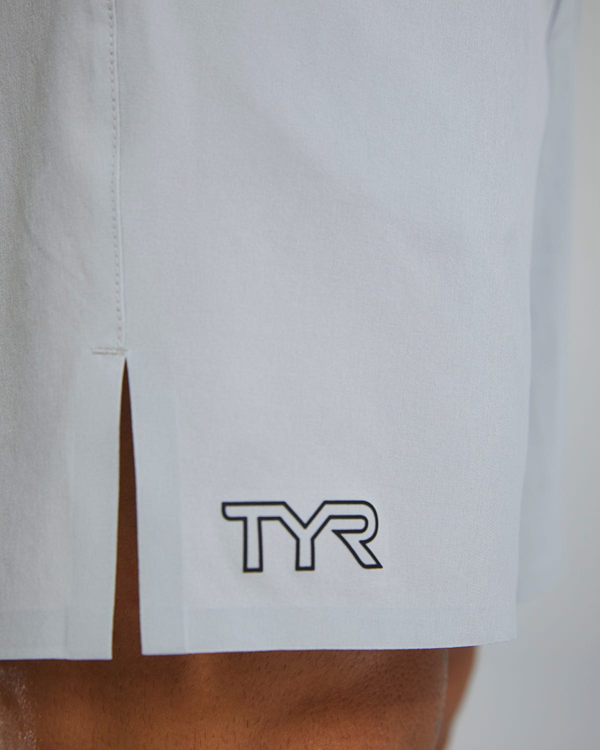 Product image for 050 Light Grey