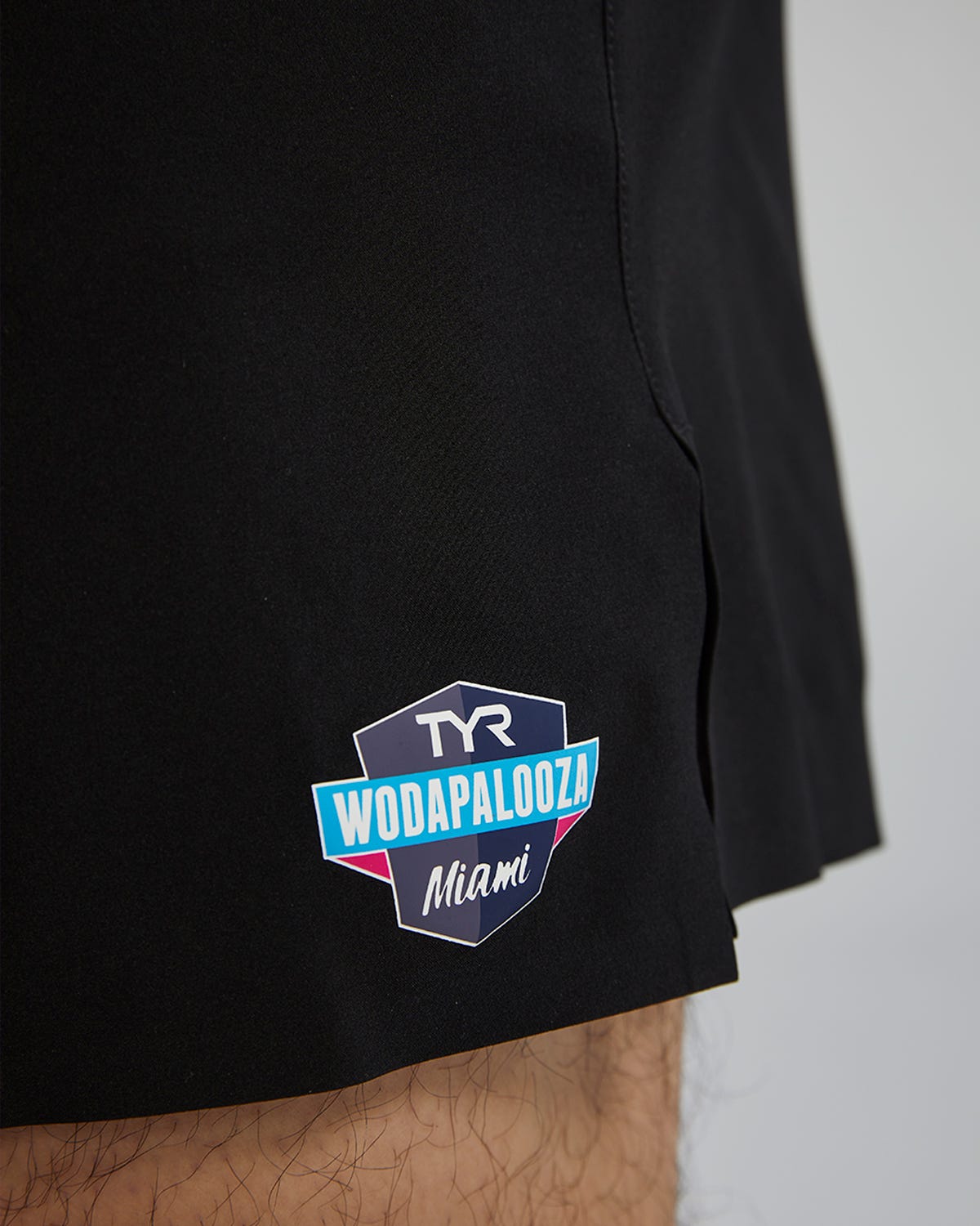 Product image for 001 Black