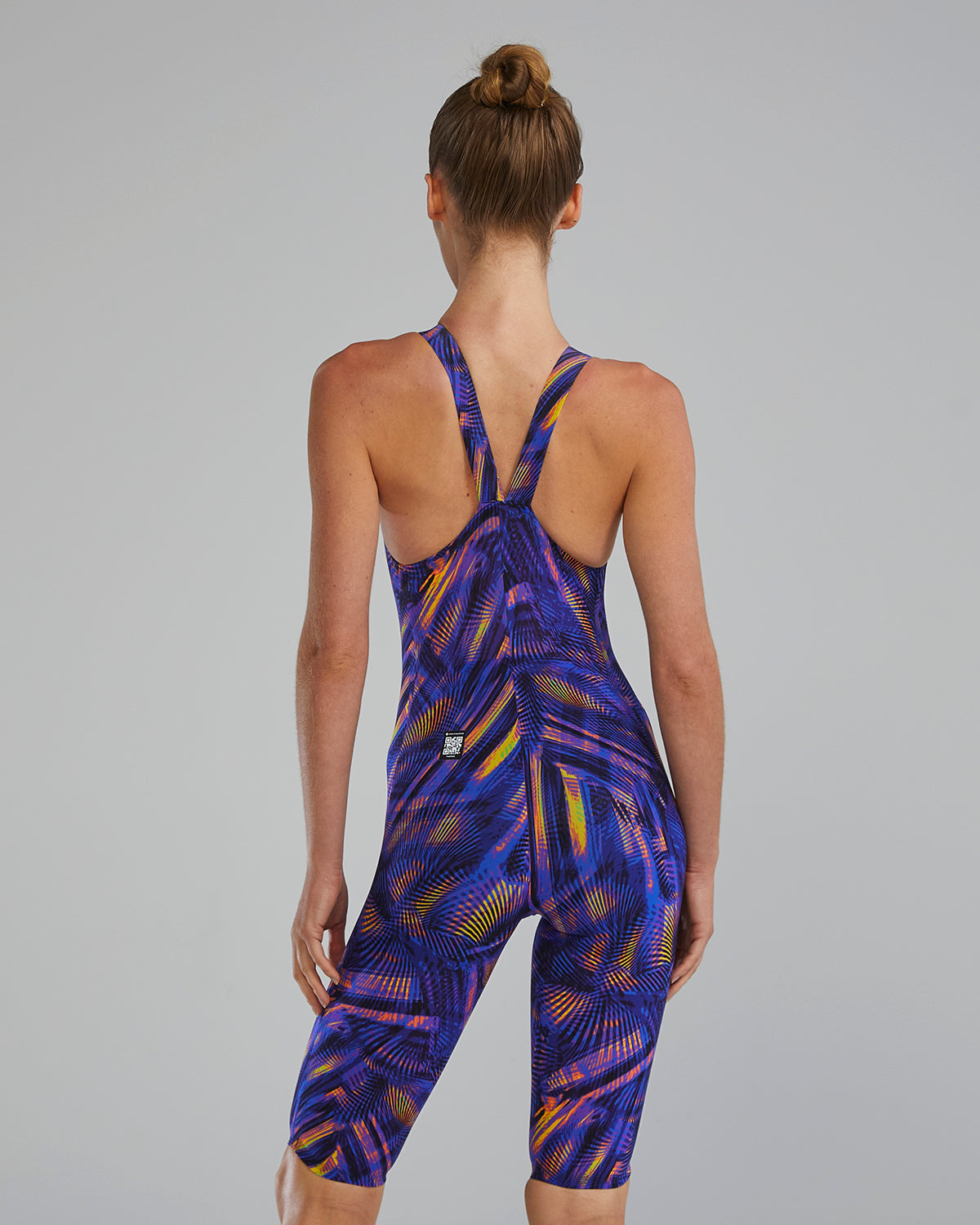 Women's Avictor Closed Back Swimsuit - Helux