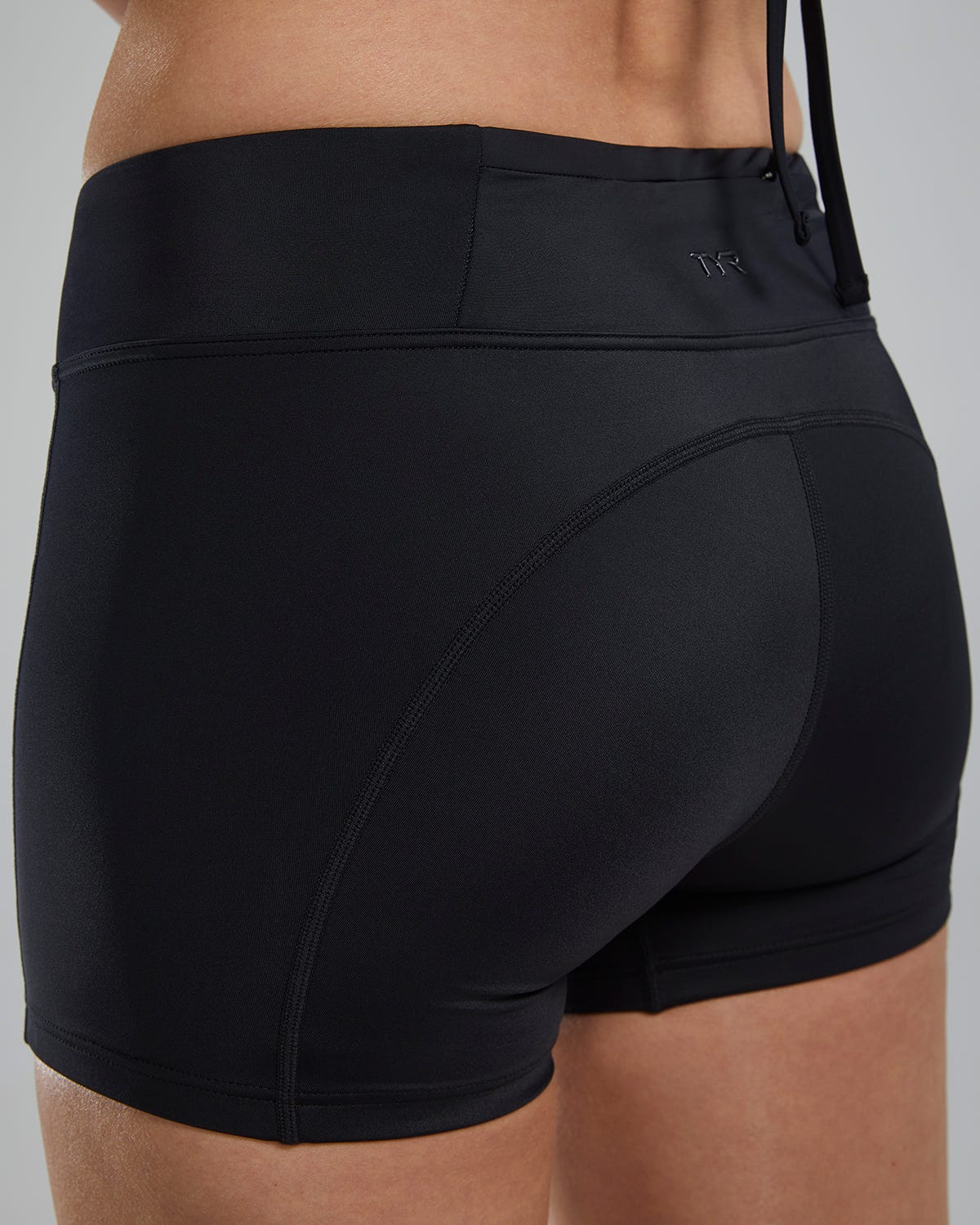 Product image for 001 Black