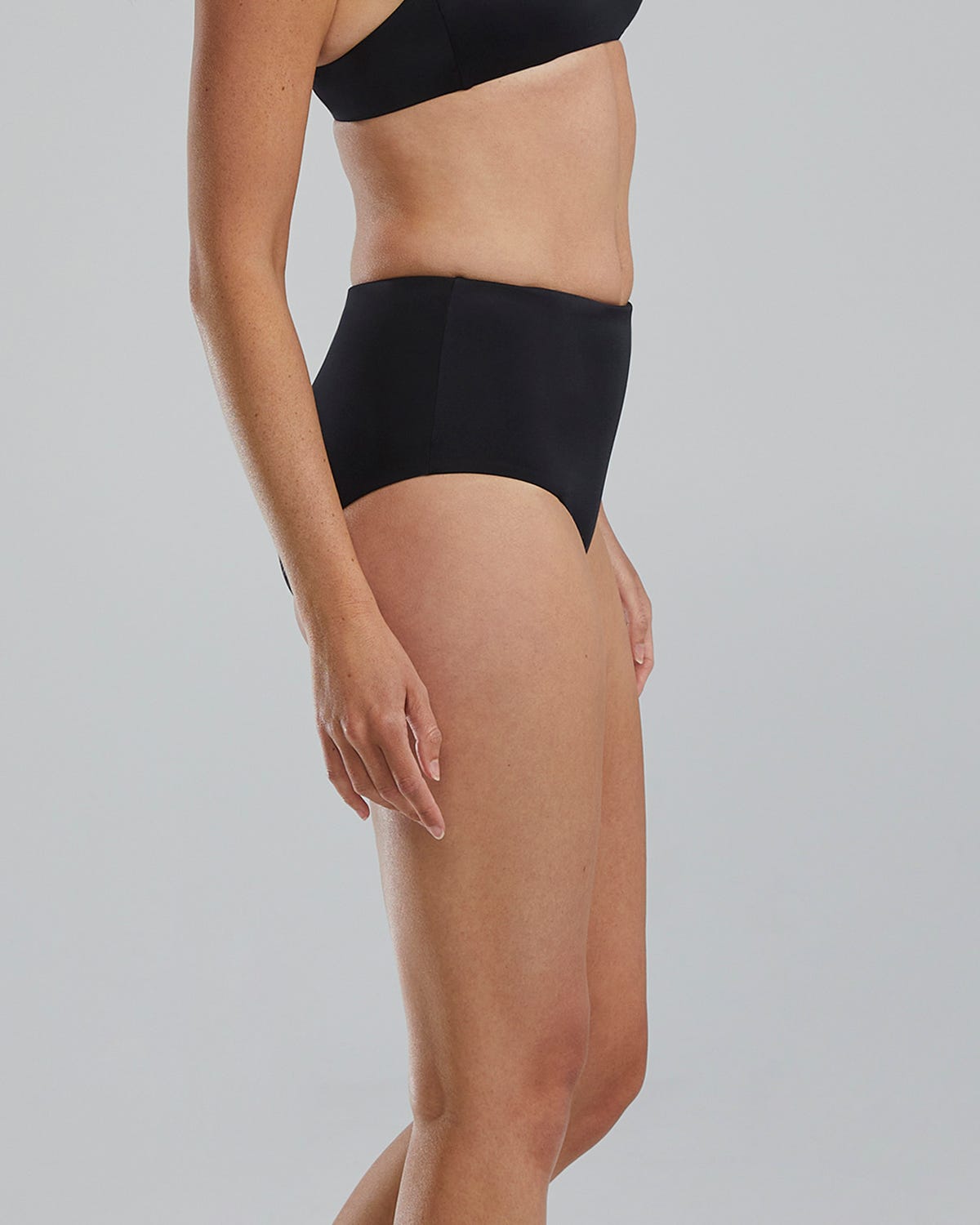 Product image for 001 Black