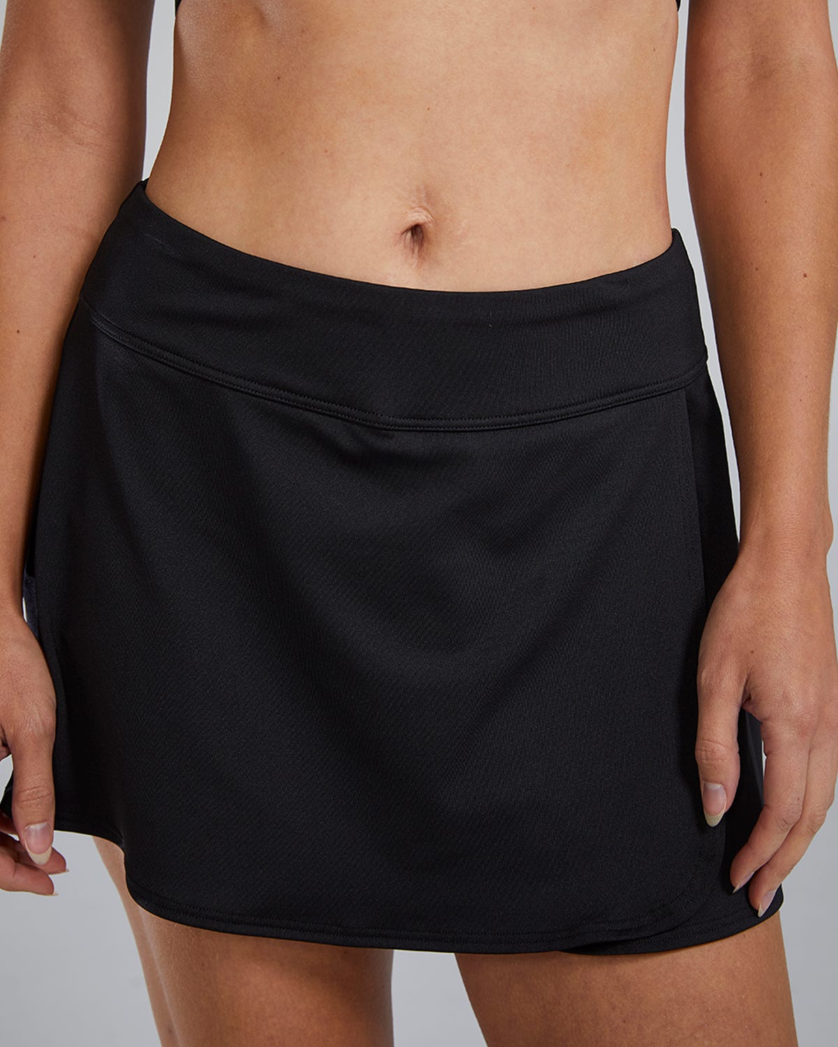 Product image for 001 Black