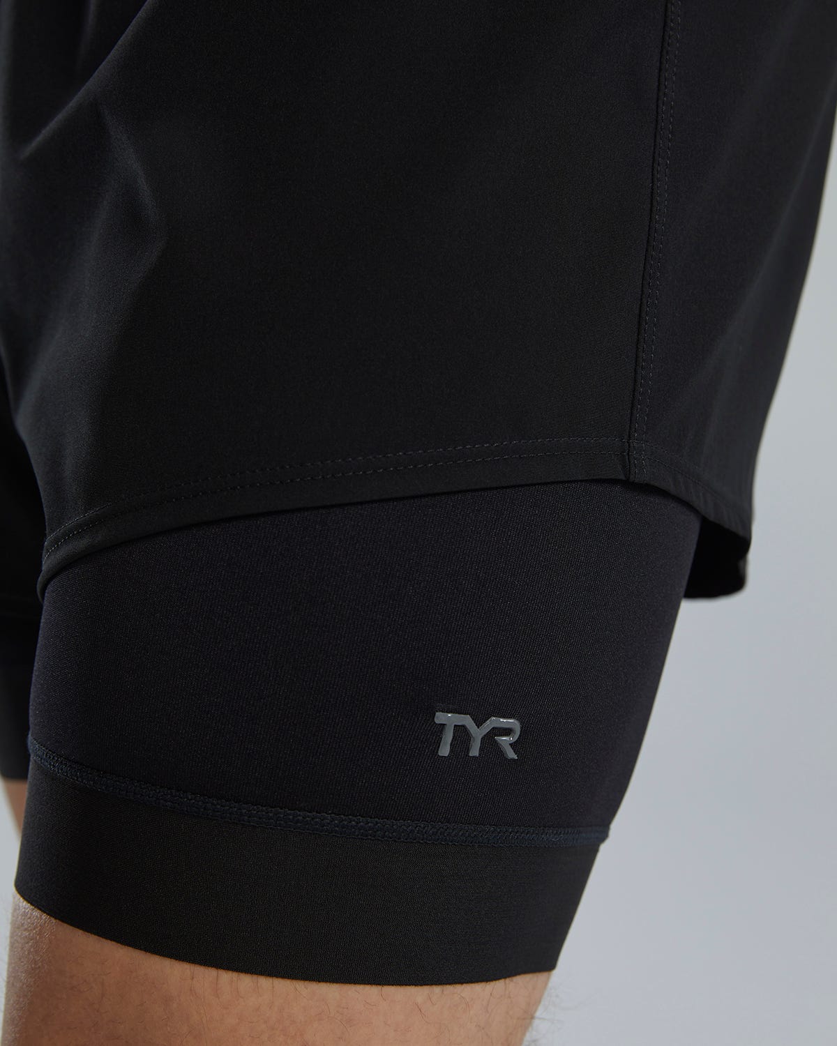 Product image for 022 Black/Black
