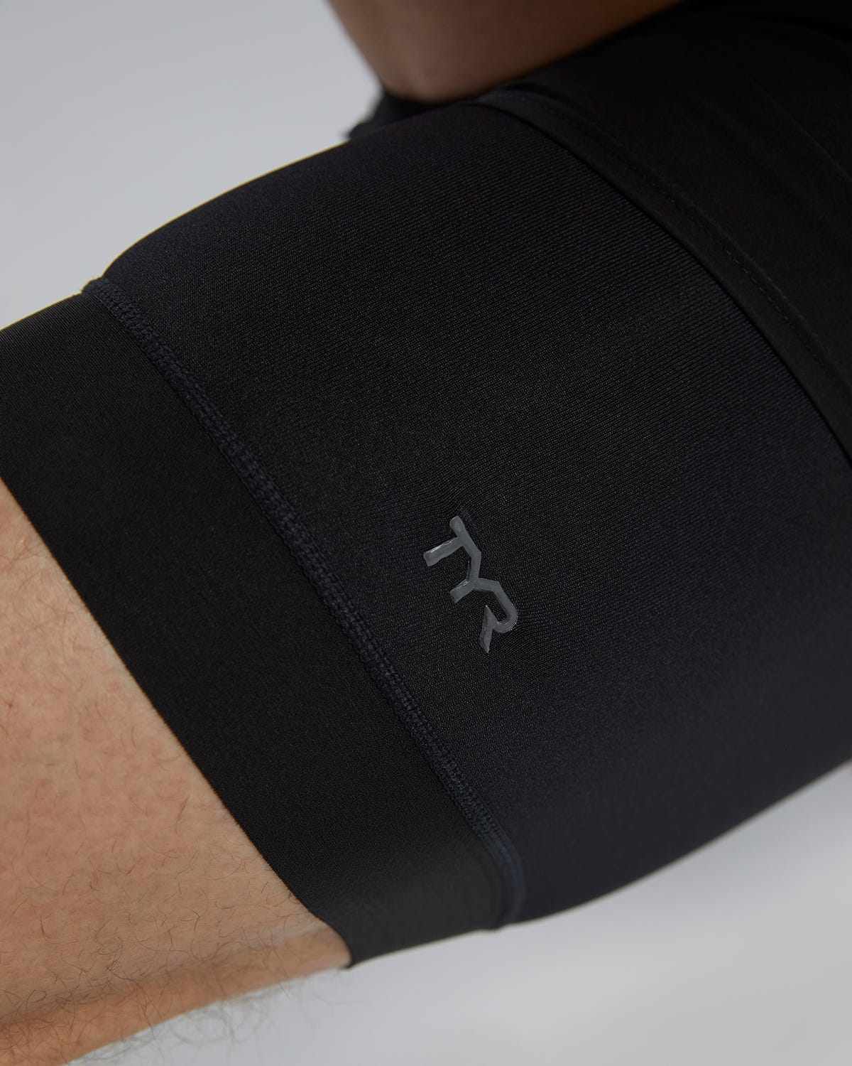 Product image for 022 Black/Black
