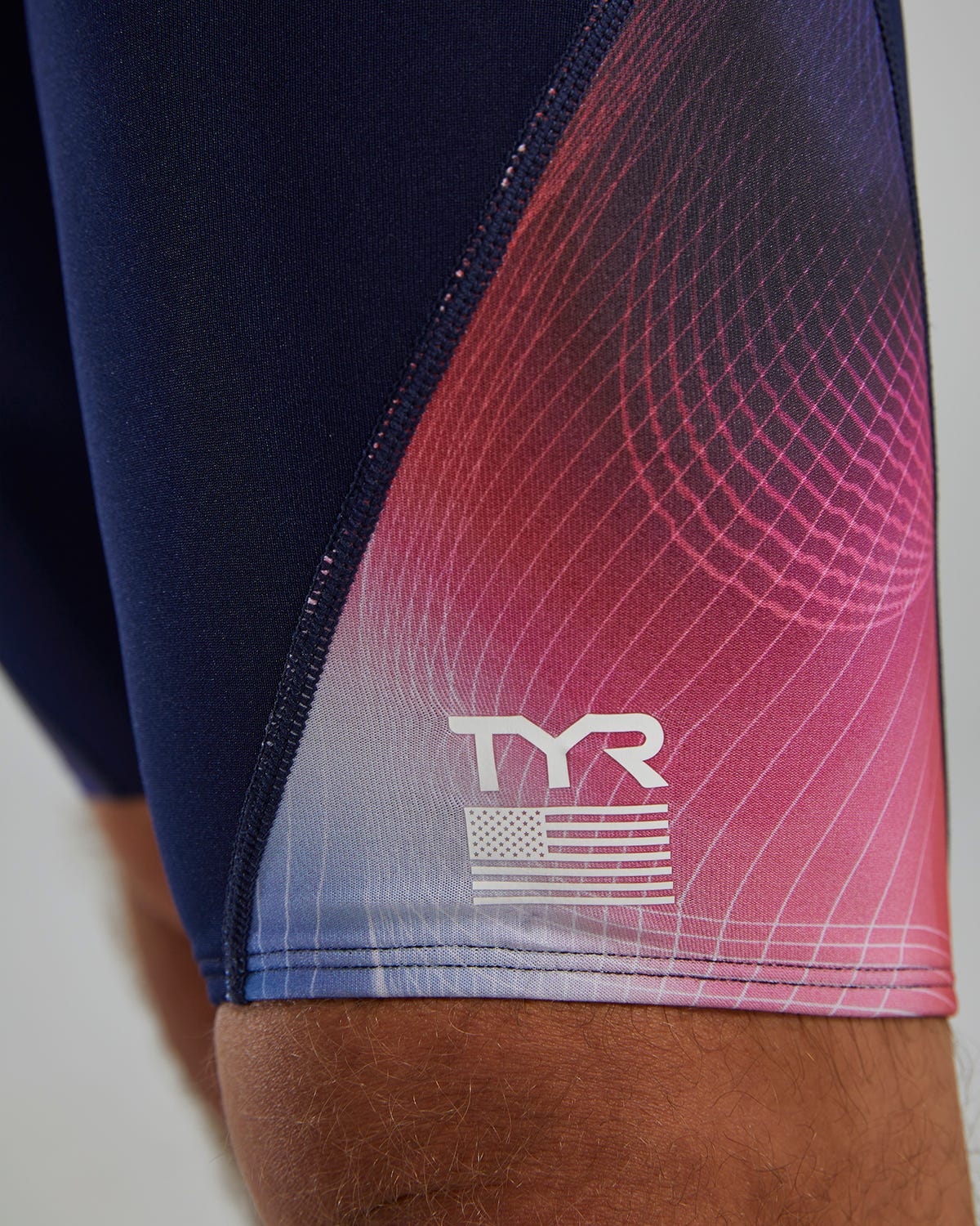 Product image for 404 Navy/Red