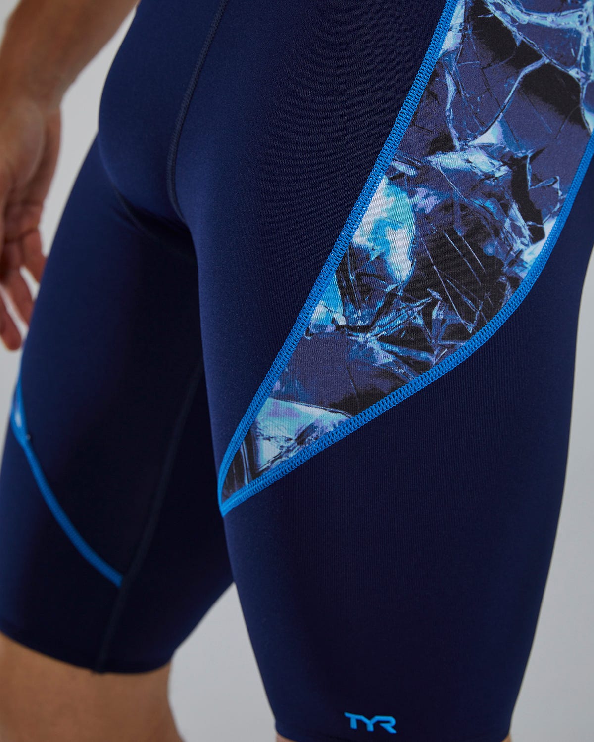 Product image for 986 Blue Ice