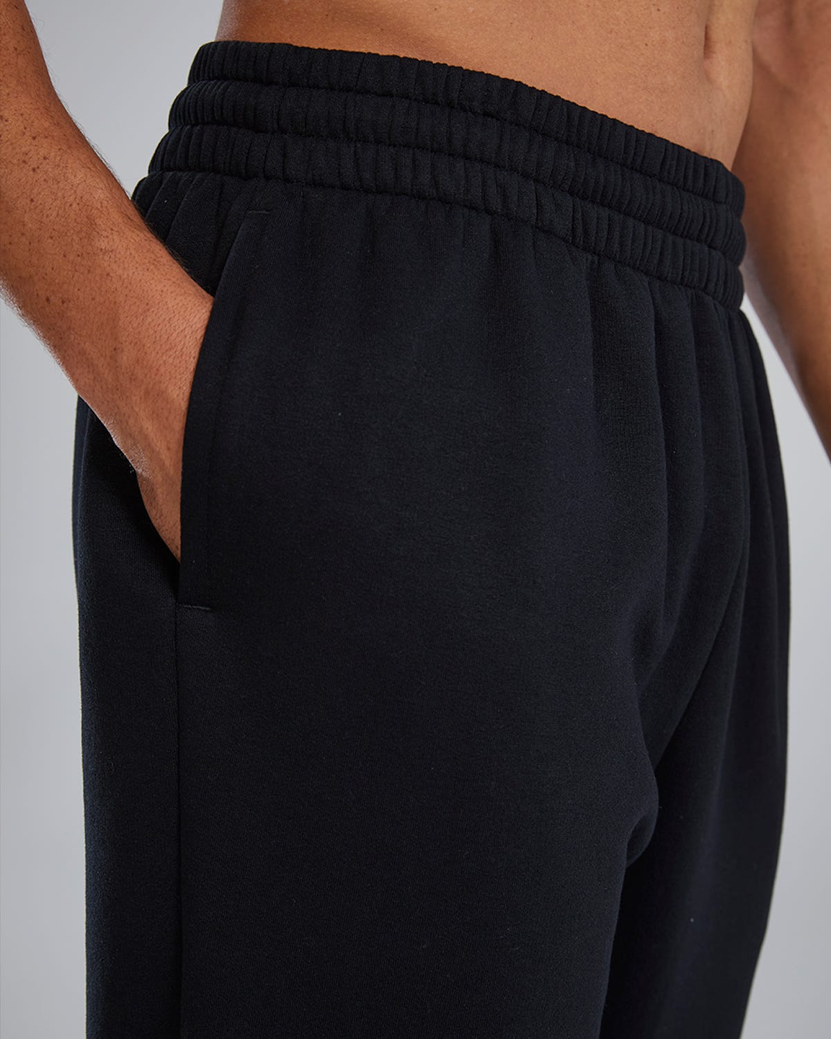 Product image for 001 Black