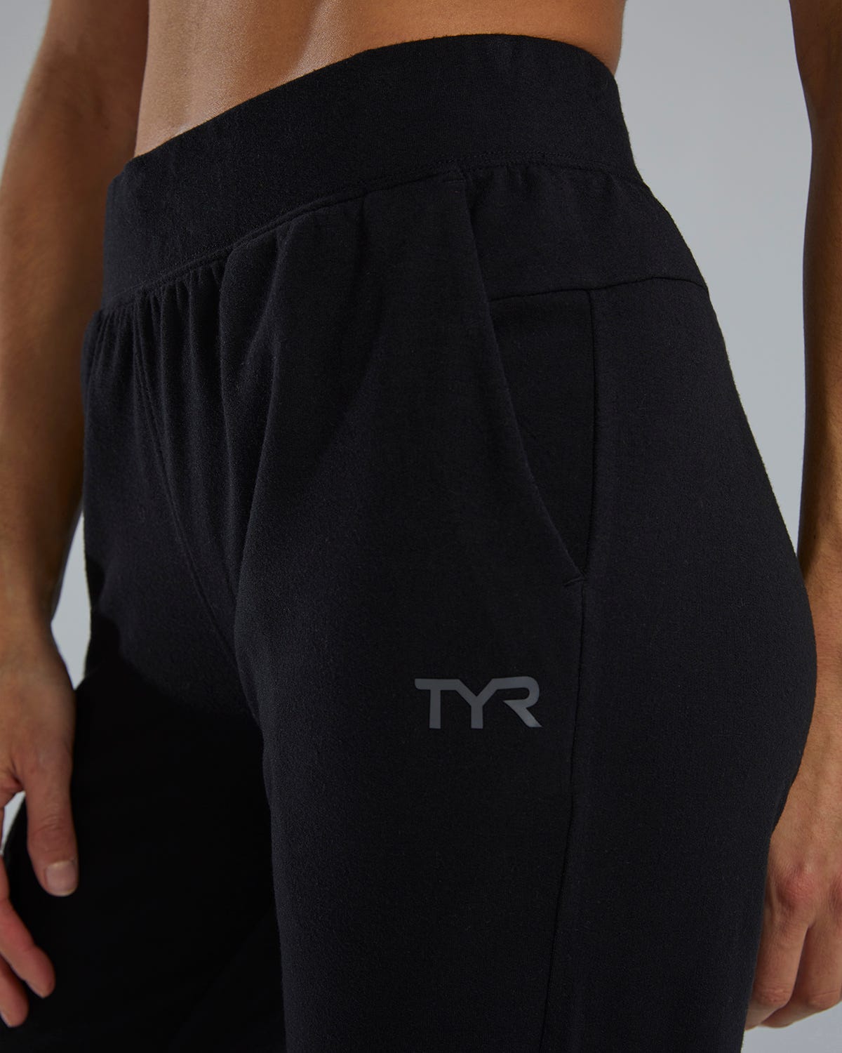 Product image for 001 Black