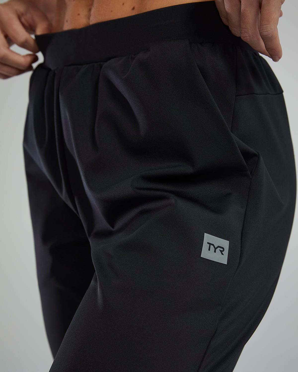 Product image for 001 Black