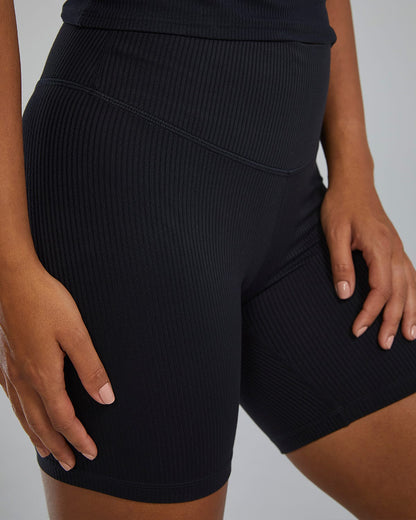 Product image for 001 Black