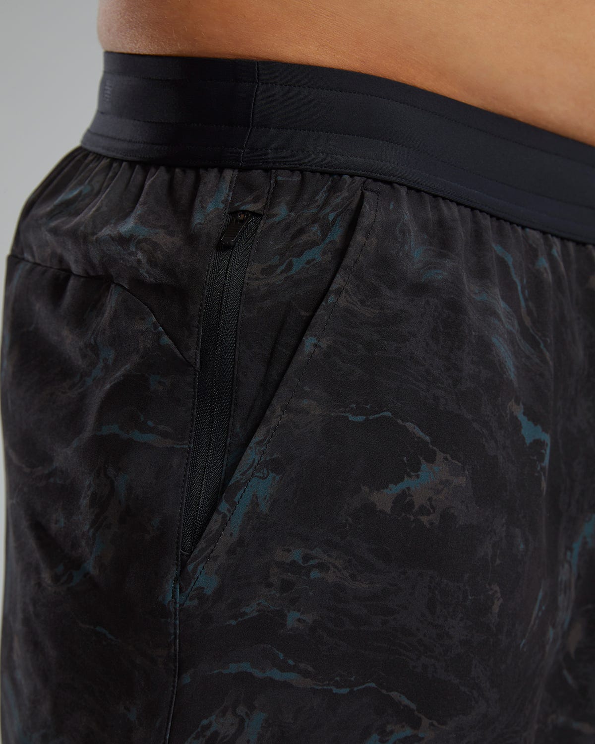 Product image for 010 Charcoal