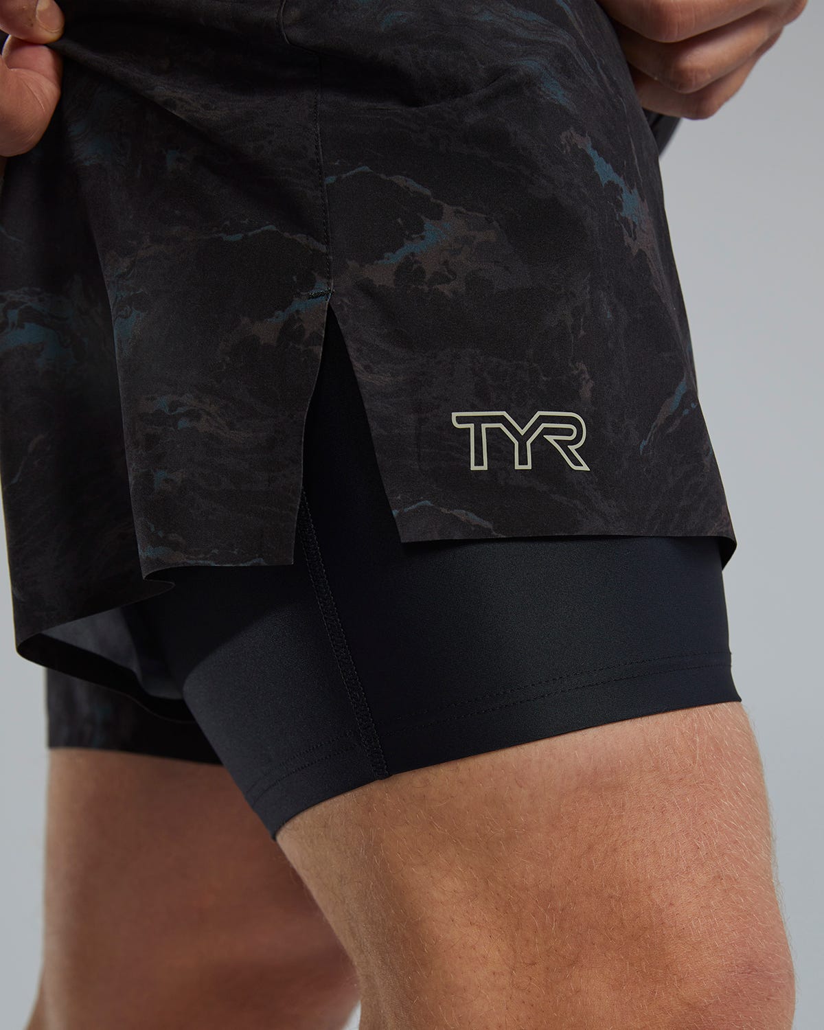 Product image for 010 Charcoal