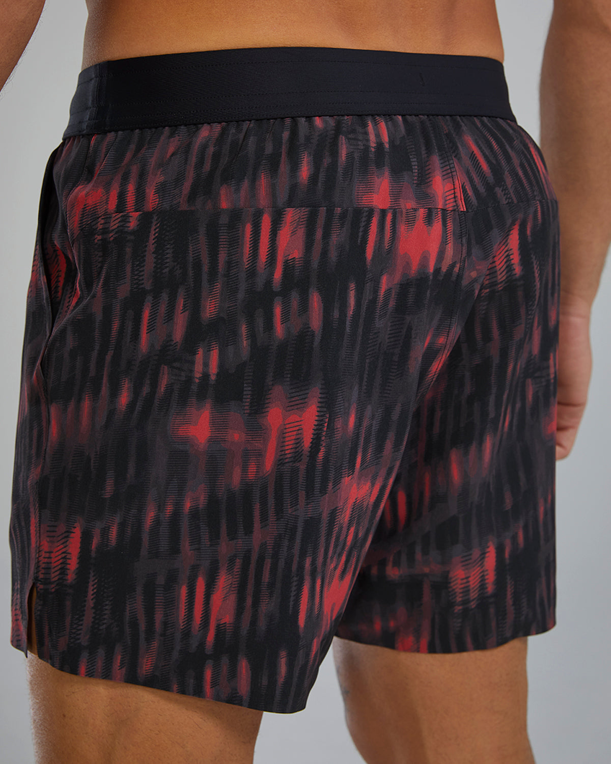 ::640 Red/Black