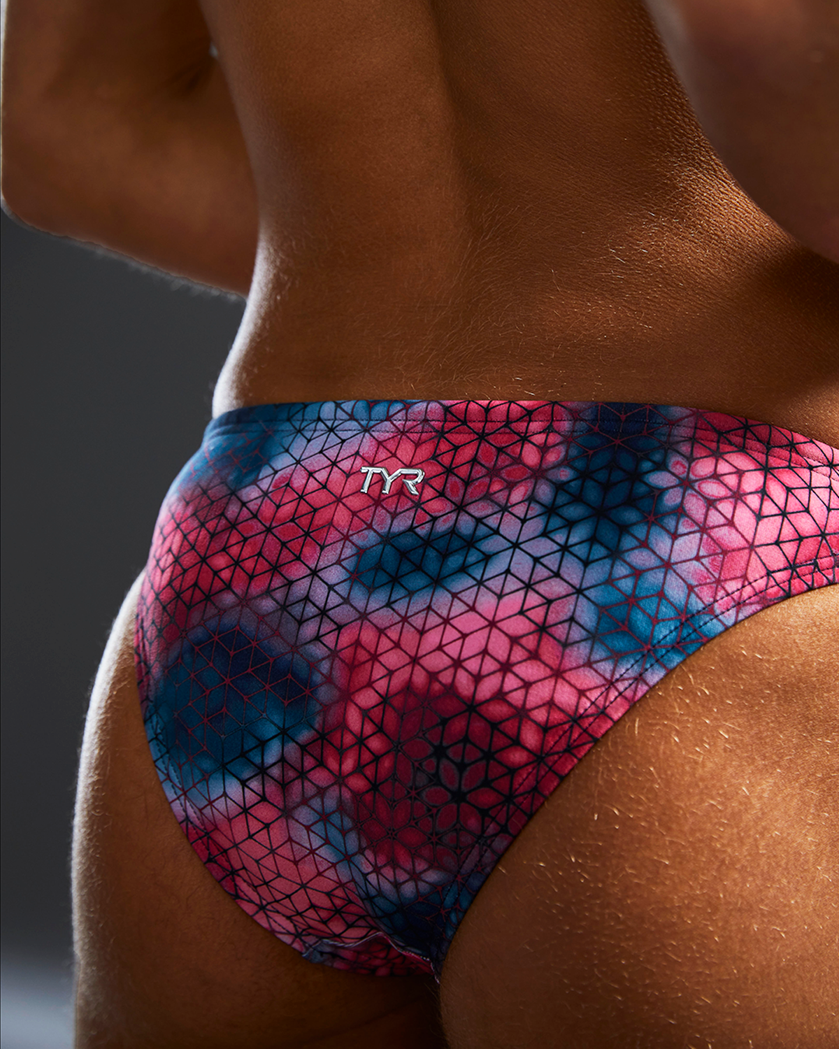 Product image for 611 Red/Multi