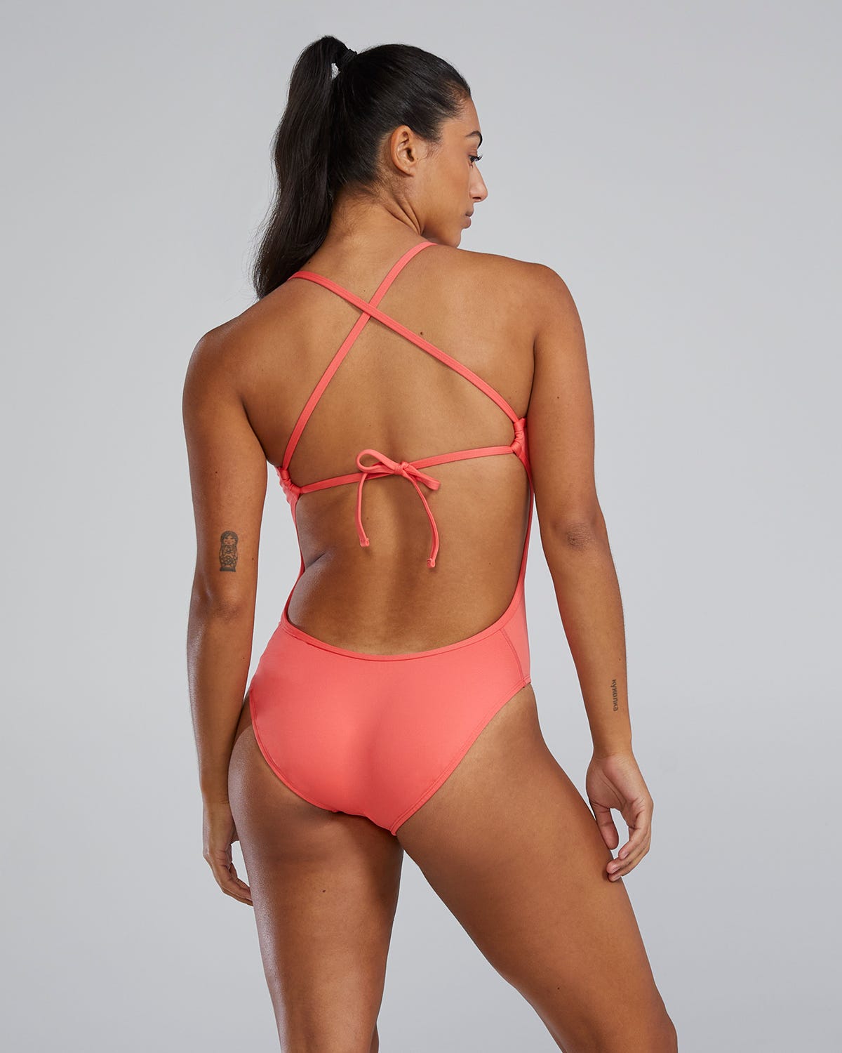 Product image for 832 Coral