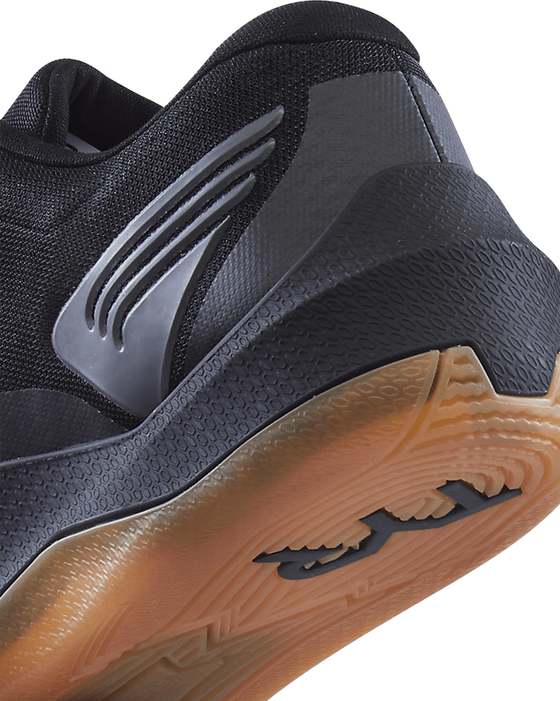::544 Black/Gum