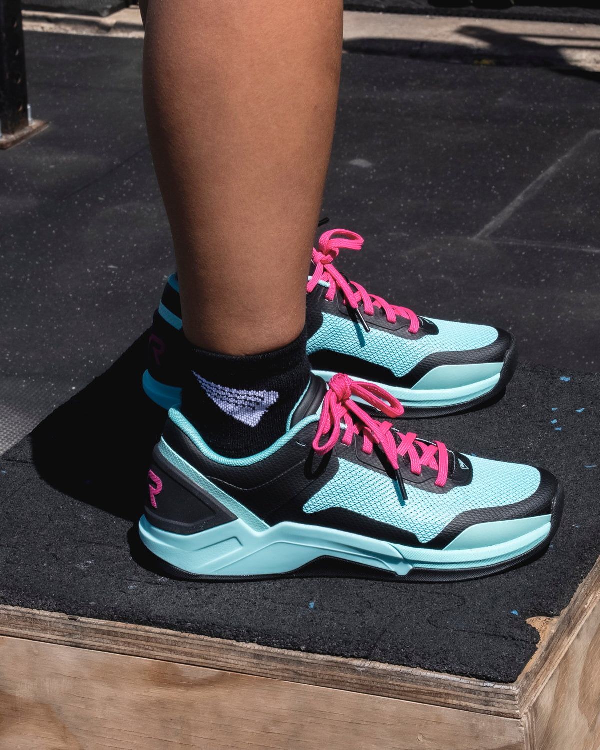 Women's CXT-3 Trainers - Tropic Vice – TYR US