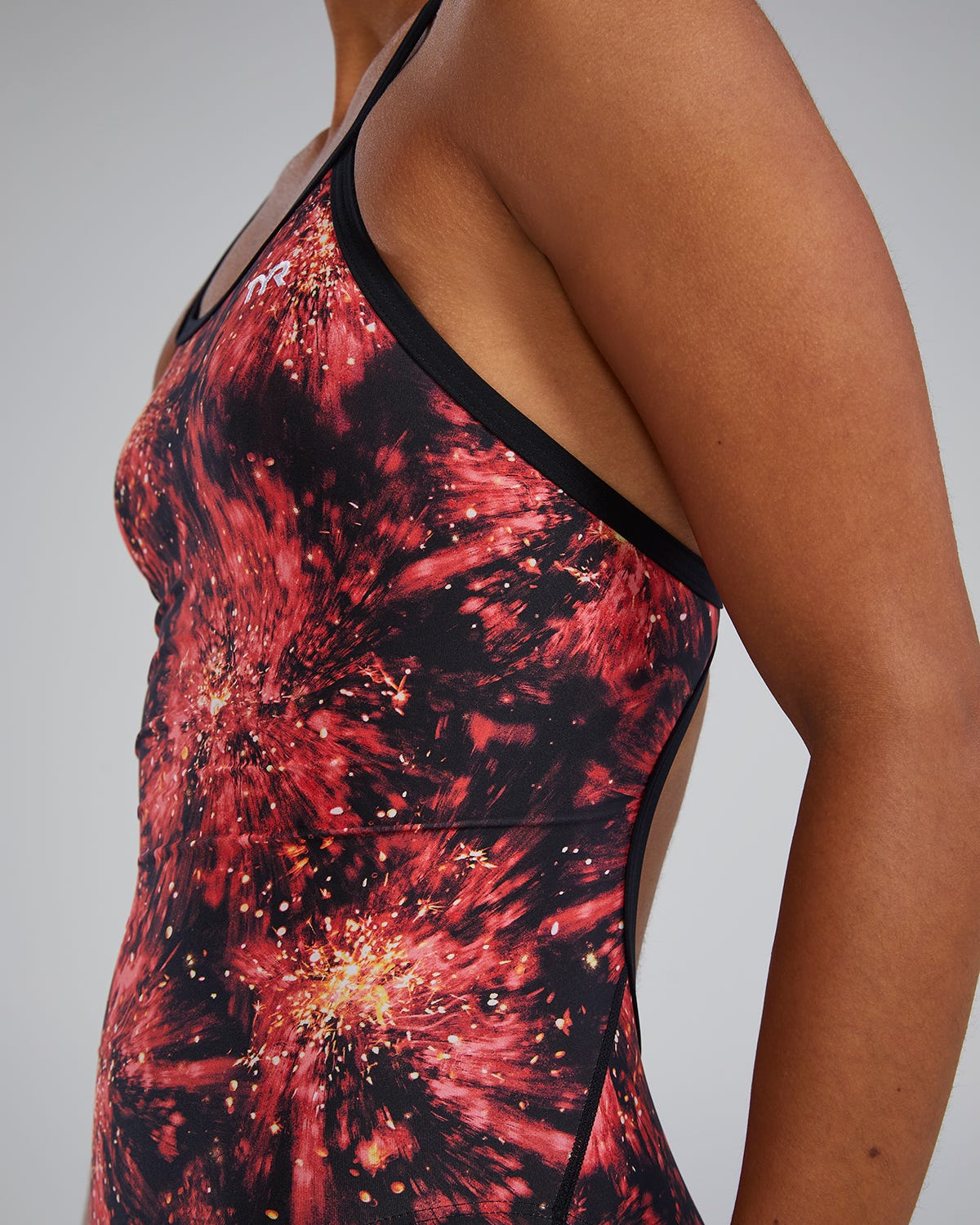 Product image for 610 Red
