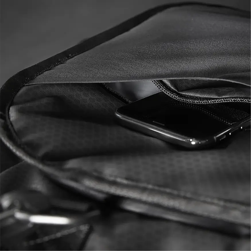Keeps Gear Protected