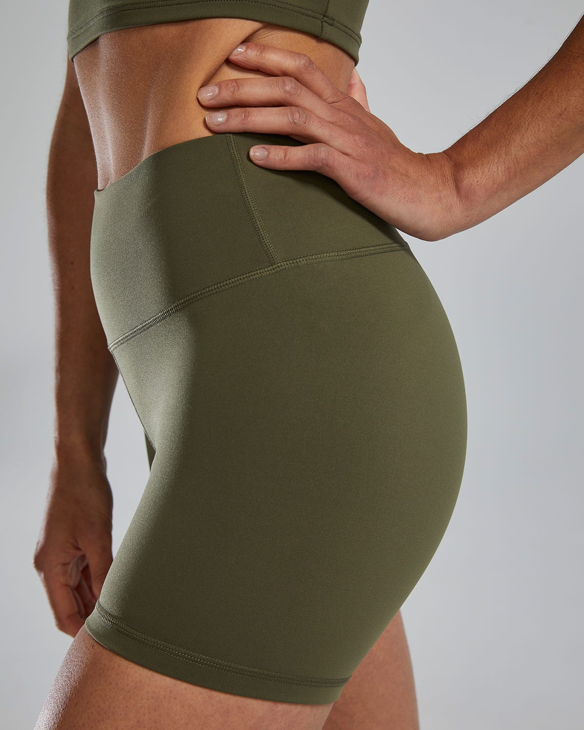 Product image for 932 Olive Night