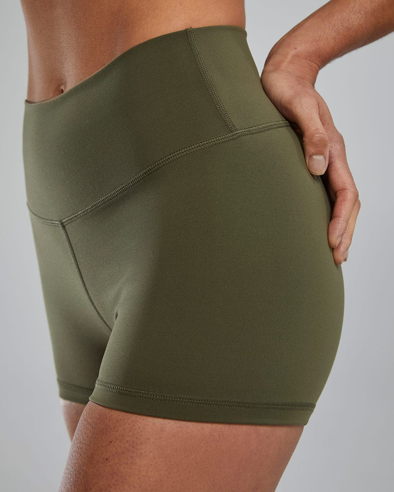 ::932 Olive Night