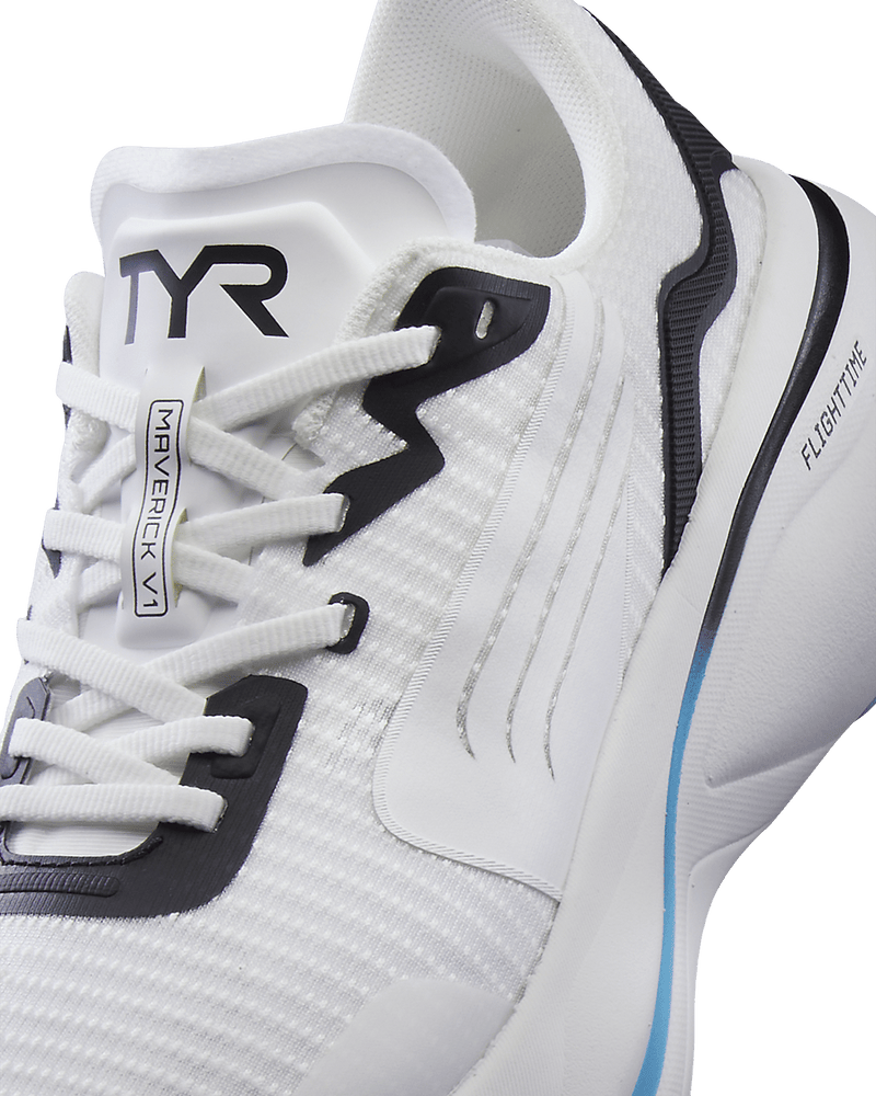 ::114 White/Aqua