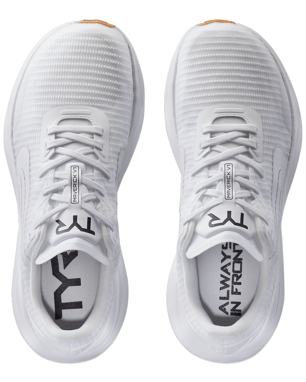 
                    
                      ::543 White/Gum
                    
                  