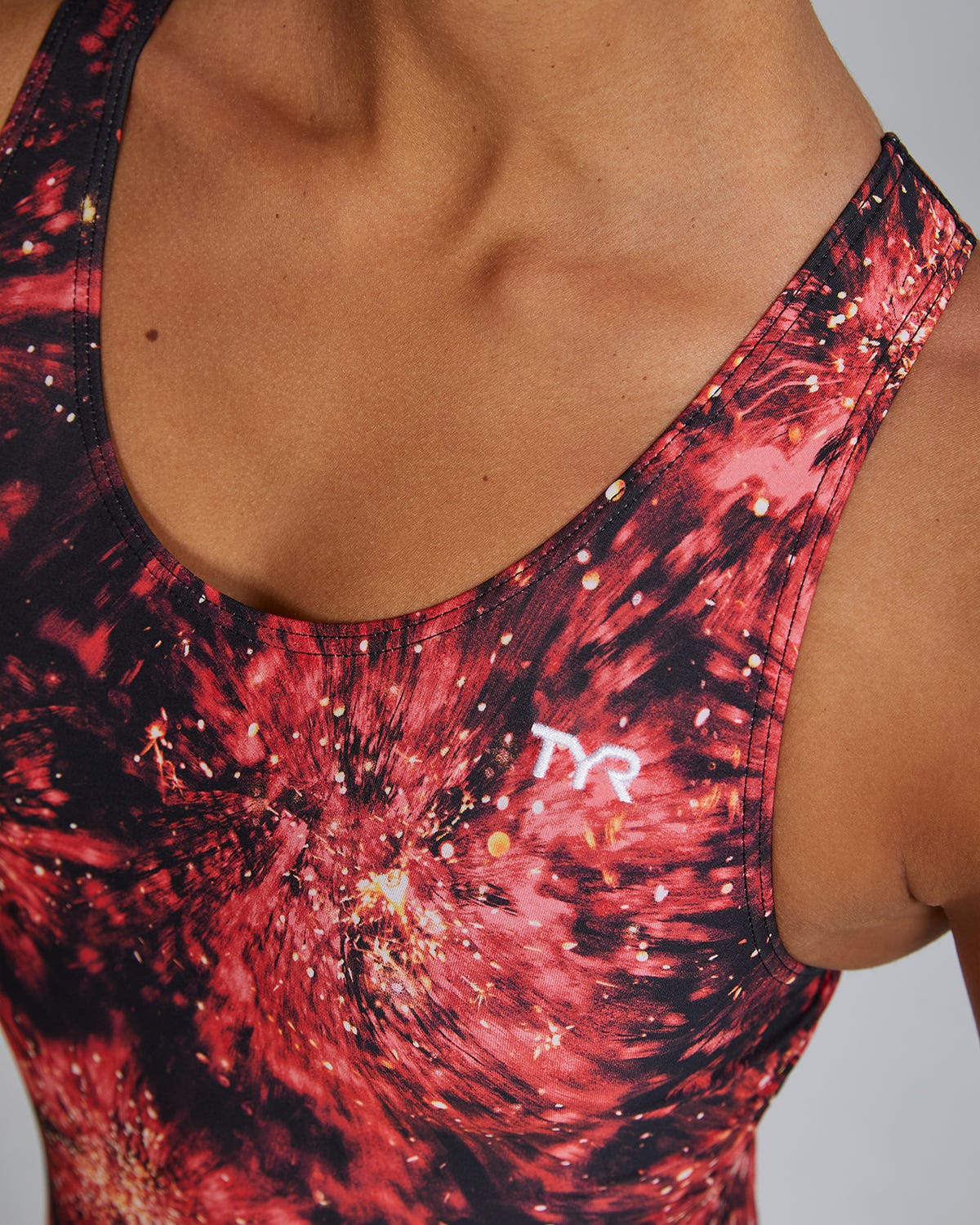 Product image for 610 Red
