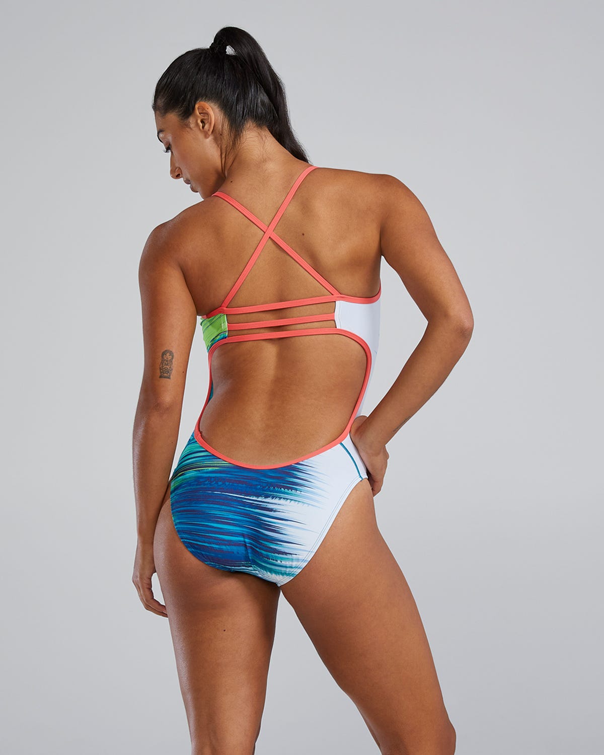 Product image for 186 White/Multi