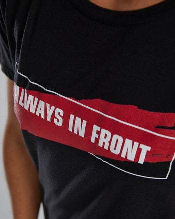 ::002 Black/Red