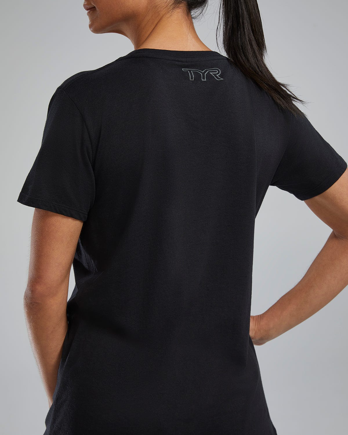 ::002 Black/Red