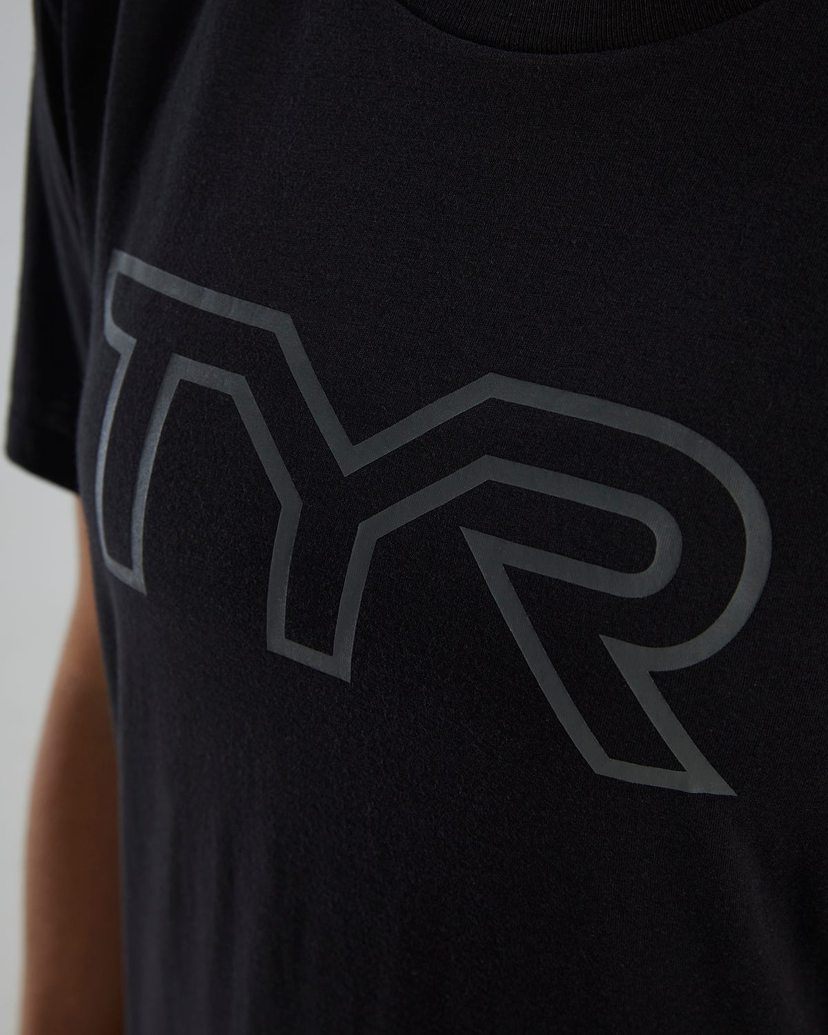 Product image for 001 Black