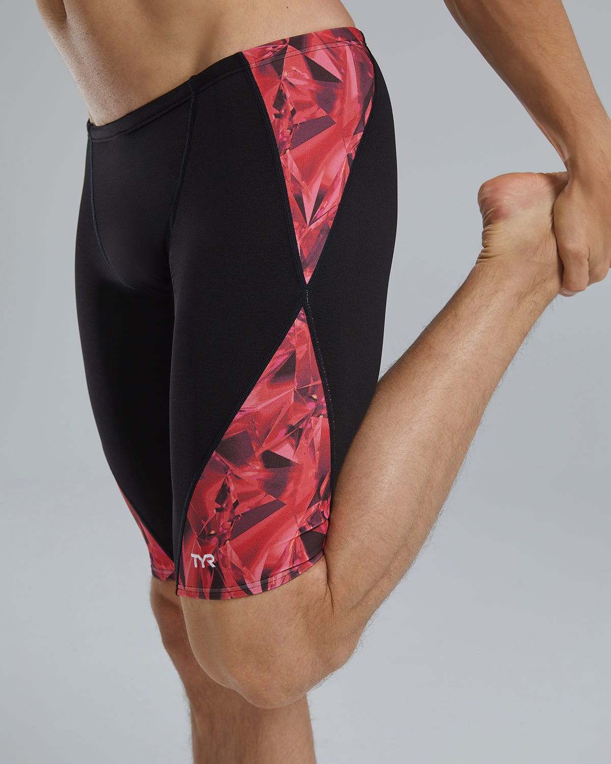 Product image for 610 Red