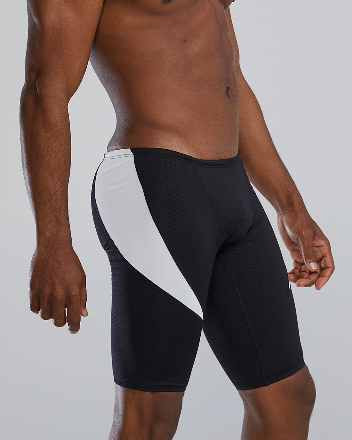 Product image for 060 Black/White