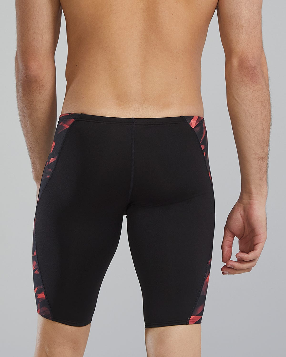 Product image for 610 Red