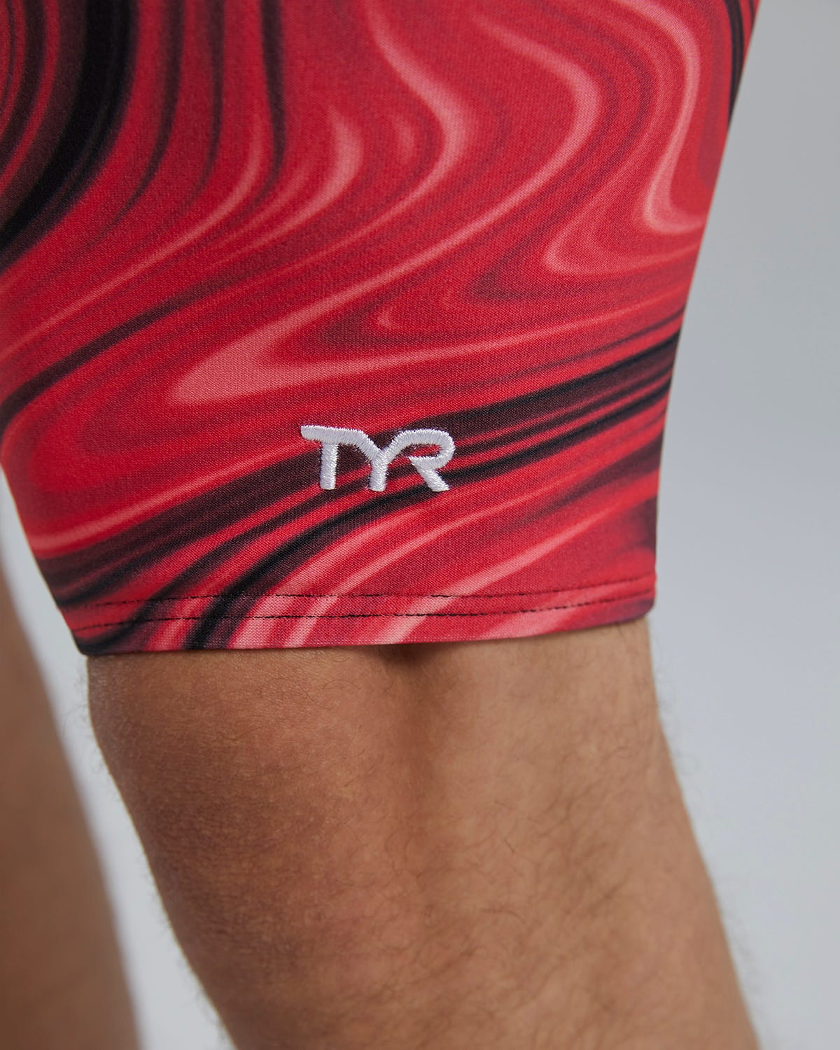 Product image for 610 Red