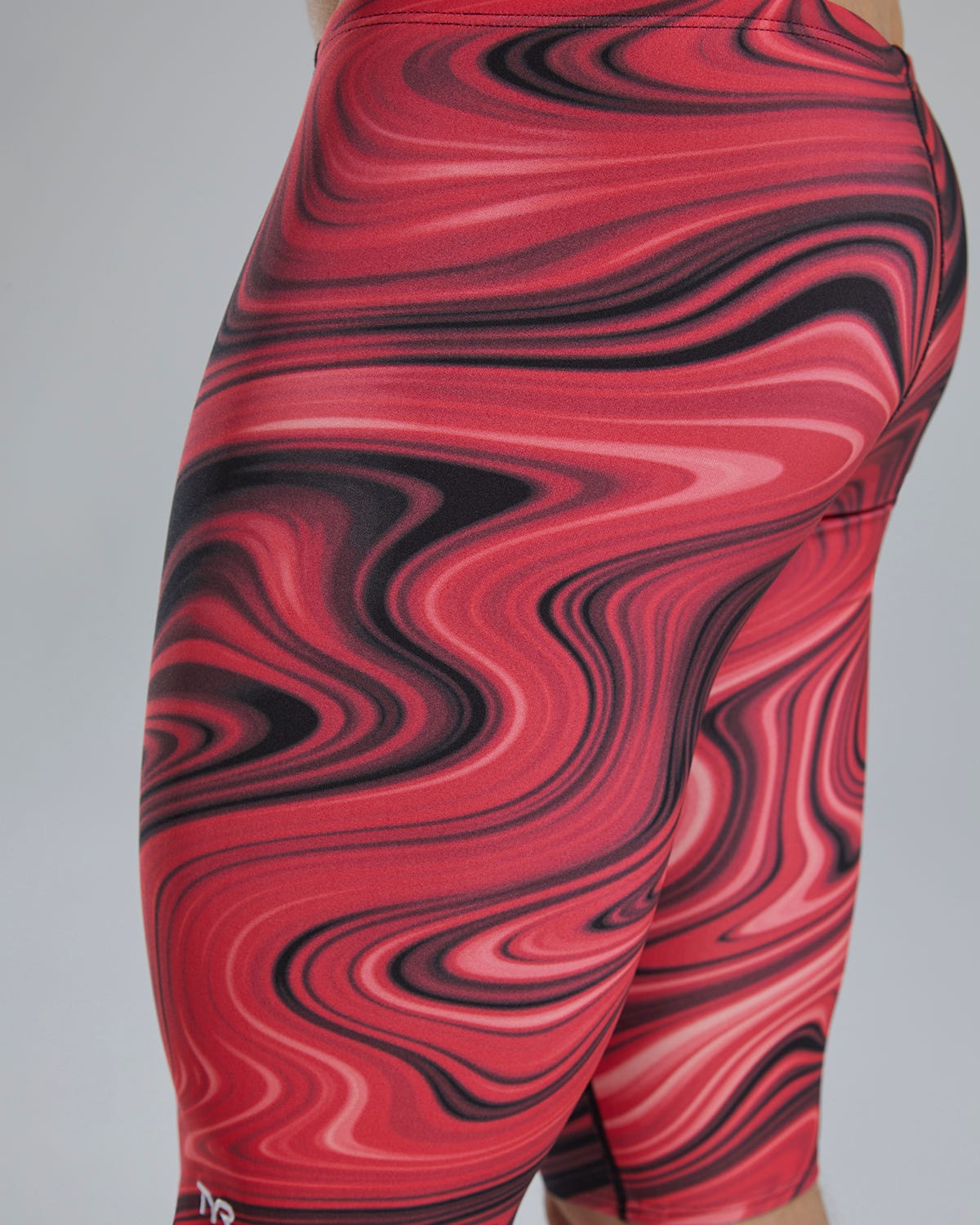 Product image for 610 Red