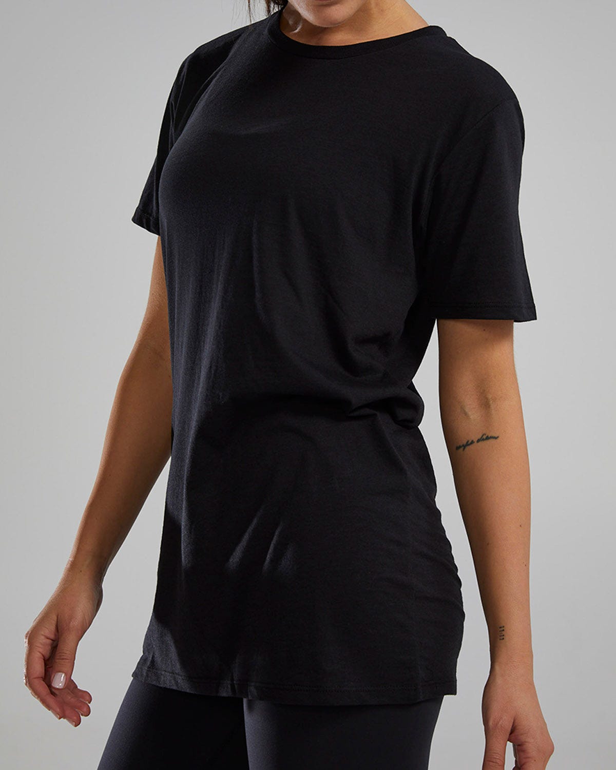Product image for 001 Black