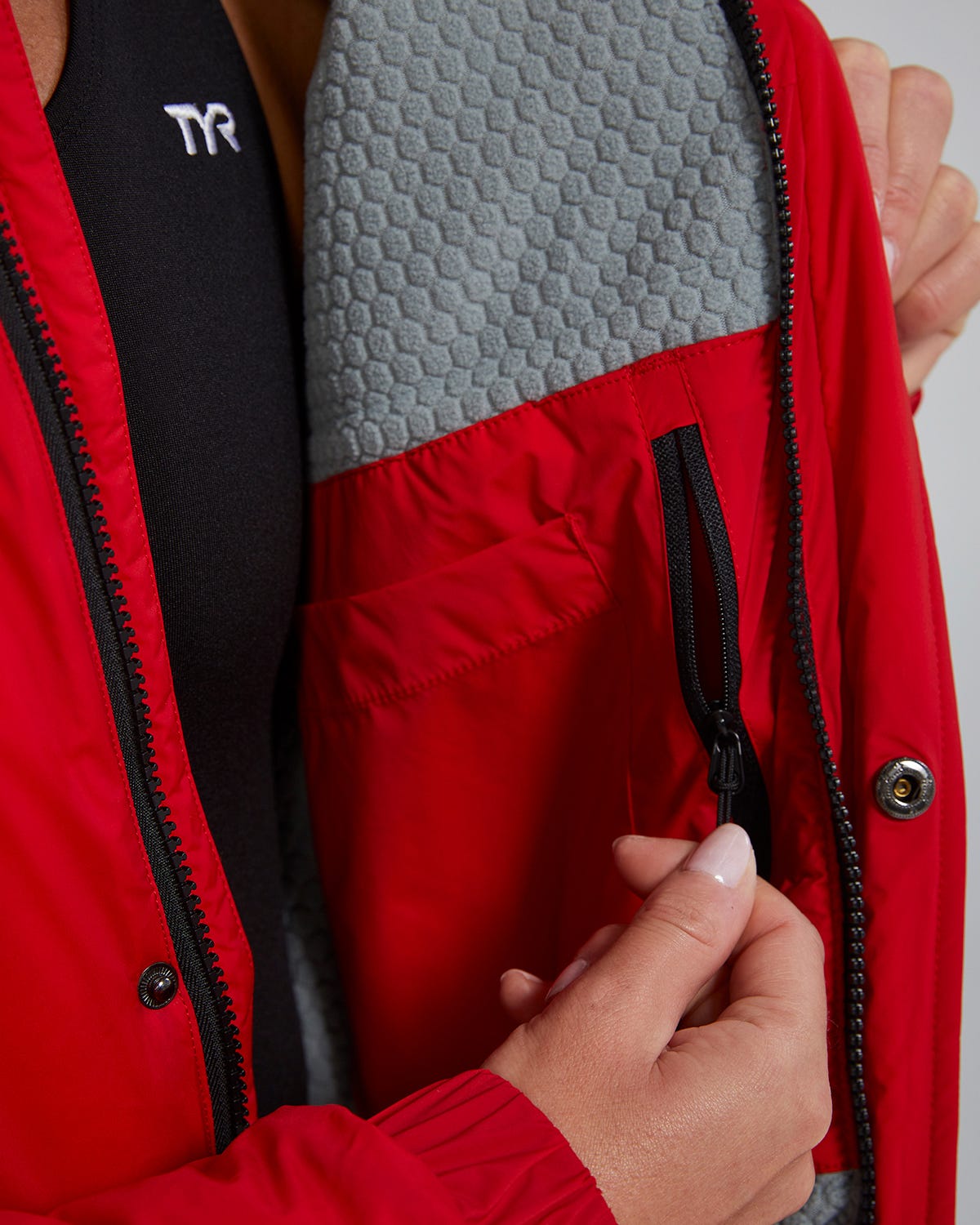 Product image for 610 Red