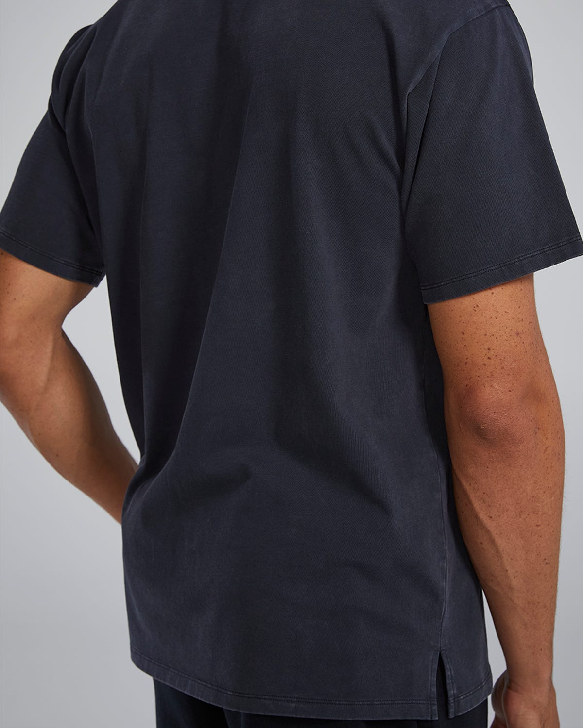 Product image for 001 Black