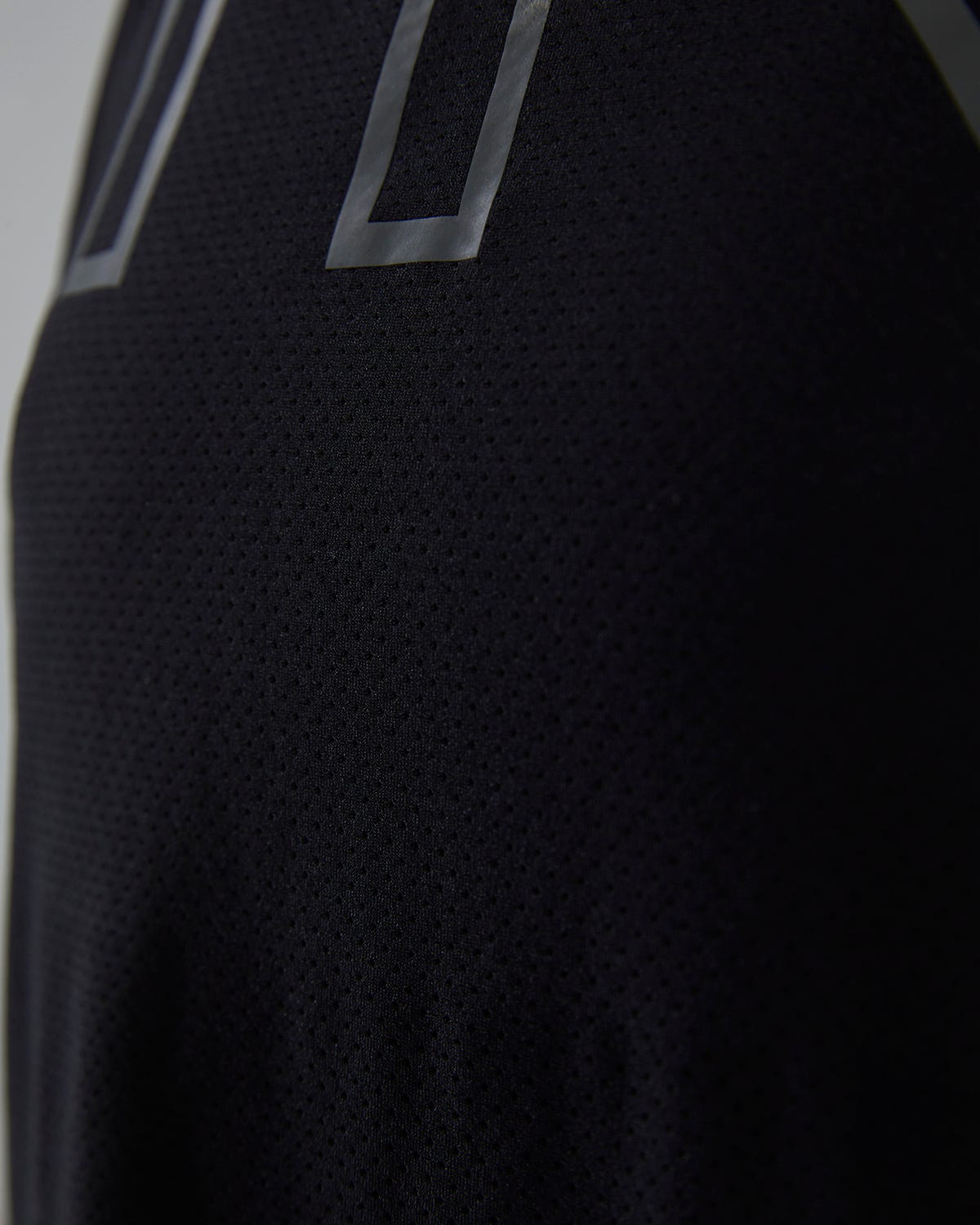 Product image for 001 Black