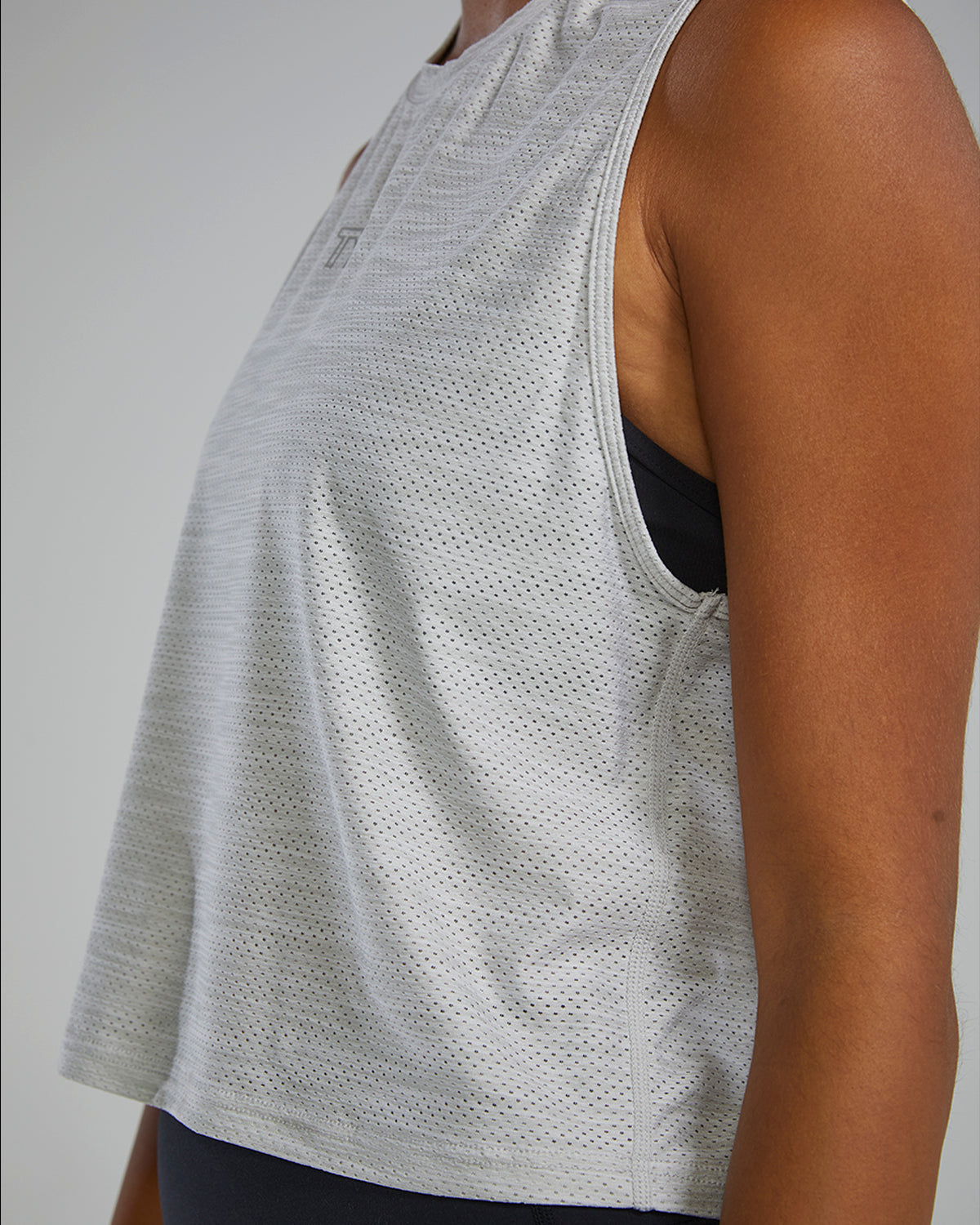 ::135 White/Grey