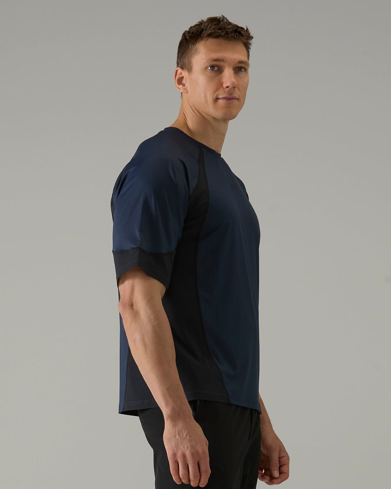 ::422 Blue/Black