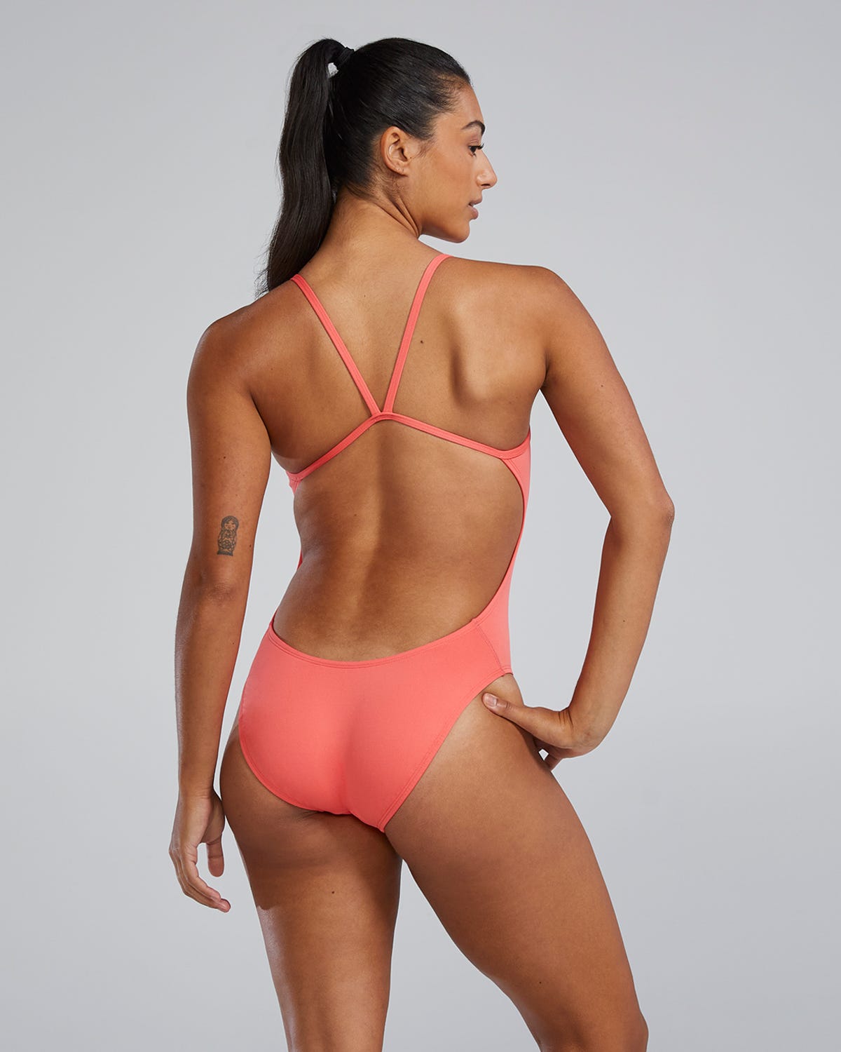 Product image for 832 Coral