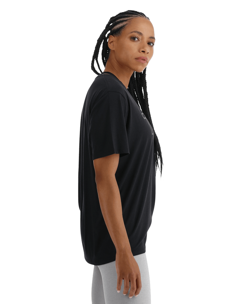 ::001 Black