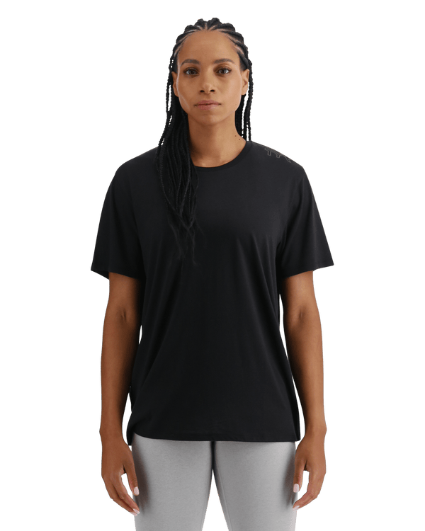 ::001 Black