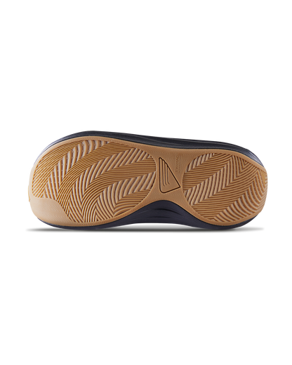 Product image for 544 Black/Gum