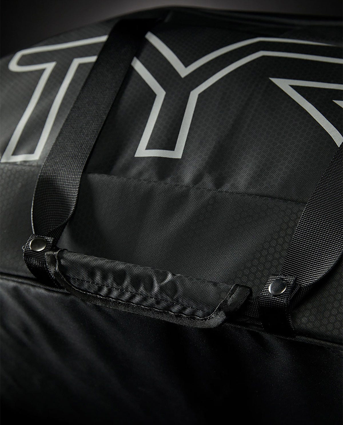 Product image for 001 Black