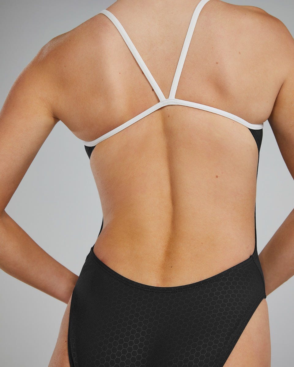 Product image for 060 Black/White